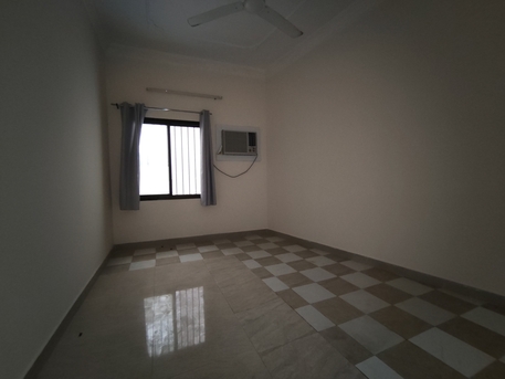 Gudaibiya, Apartments/Houses, BHD 150/year,  2 BR,  Gudaibiya:- Groundfloor 2Bhk Unfurnished Flat On Rent..