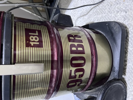 Al Malaz, Appliances, SAR 200,  HITACHI VACCUM CLEANER