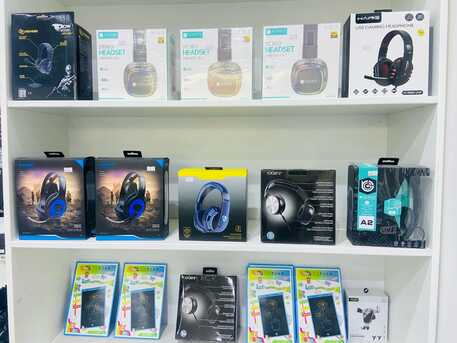 Al Wadi, Businesses For Sale, Computer & Accessories Shop (Rental)