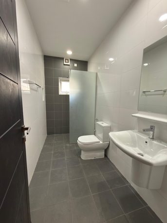 Juffair, Apartments/Houses, BHD 320/month,  2 BR,  2 Bedroom Fully Furnished Flat For Rent With Ewa