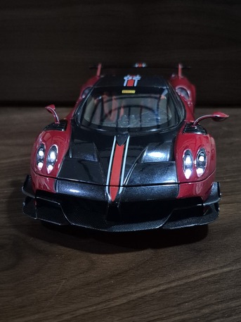 Khobar, Toys & Games, SAR 150,  Red Pagani 1:18 Scale And White Bmw 1:24 Scale
