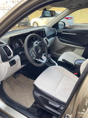 Jeddah, Vehicles, Cars & Trucks , SAR 40000,  Kia Sonet 2021,  2021,  Automatic,  136000 KM,  Selling  Car In Excellent And New Condition