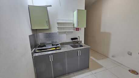 Hoora, Apartments/Houses, 200/month,  1 BR,  1 Bedroom Fully Furnished With Ewa In Hoora