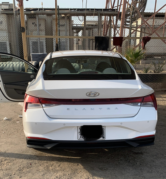 Riyadh, Automotive, Hyundai Elantra 1.6 &ndash; 2023 Model (Lease Transfer)