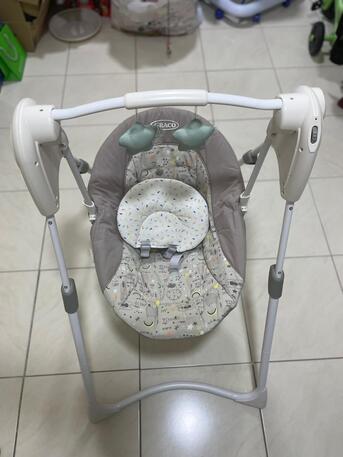 Dhahran, Baby & Kid Stuff, SAR 150,  Graco Baby Swing