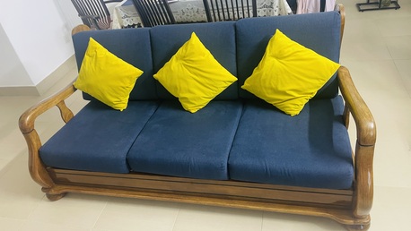 Manama, Furniture, BHD 75,  Wooden Sofa Set. 6 Seater With Center Table