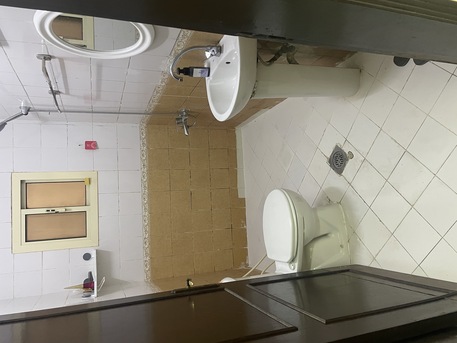 Ras Rumman, Rooms Available, BHD 60/month,  Room For Executive Bachelors