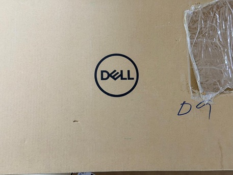 Madinat Al Ummal, Computers, SAR 400,  Dell Monitor