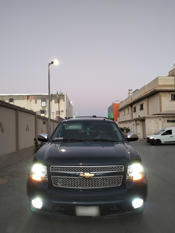 Riyadh, Vehicles, Cars & Trucks , SAR 27000,  Chevrolet Tahoe,  2007,  Automatic,  343892 KM,   LT  For Sale