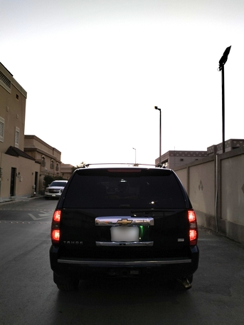 Riyadh, Vehicles, Cars & Trucks , SAR 27000,  Chevrolet Tahoe,  2007,  Automatic,  343892 KM,   LT  For Sale