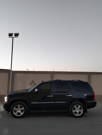 Riyadh, Vehicles, Cars & Trucks , SAR 27000,  Chevrolet Tahoe,  2007,  Automatic,  343892 KM,   LT  For Sale