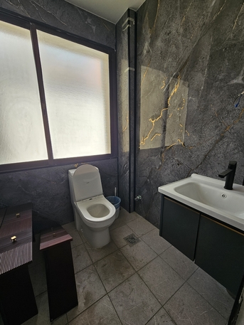 Manama, Offices, BHD 280,  Semi Furnished, Spacious, Renovated, Parking.Diplomatic Area.39128508