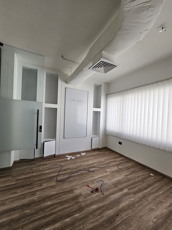 Manama, Offices, BHD 280,  Semi Furnished, Spacious, Renovated, Parking.Diplomatic Area.39128508