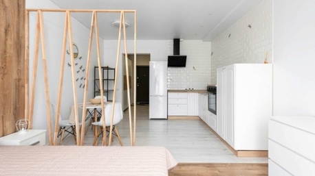 New York, Business, Walk-In Closet Vs. Built-In Closet: What Suits Your Bedroom Better?