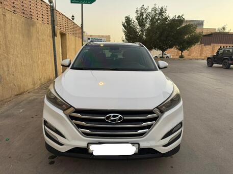 Riyadh, Vehicles, Cars & Trucks , SAR 37500,  Hyundai Tucson,  2016,  Automatic,  416000 KM,