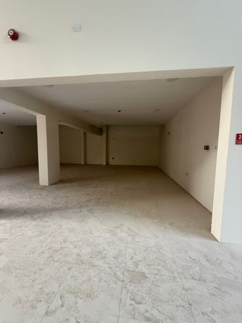 Manama, Shops, BHD 120,  1 Sq. Meter,  Nee Shop For Rent ( Nearby NBB Bank Askar)