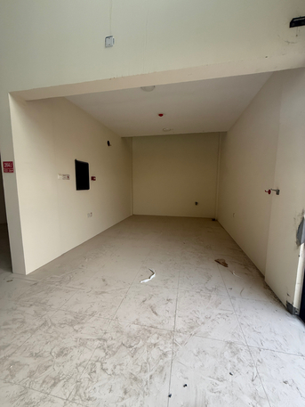 Manama, Shops, BHD 120,  1 Sq. Meter,  Nee Shop For Rent ( Nearby NBB Bank Askar)