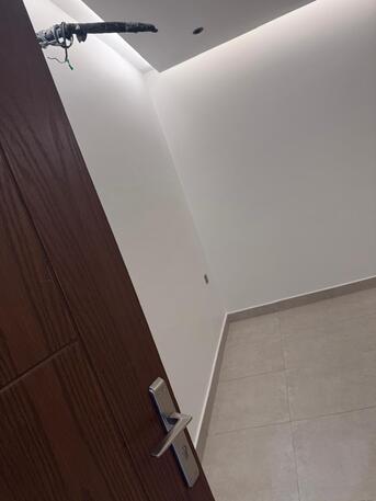 Jeddah, Rooms Available, SAR 1175/month,  SR 1,175 A Big Room With Separate Washroom - Jeddah Rehab