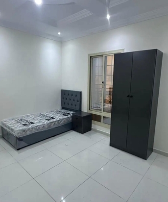 Jeddah, Furniture, SAR 2,  New Best Quality Medium Bed ,single Bed And Double Bed Available In Low Price