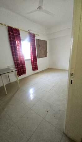 Jidhafs, Apartments/Houses, BHD 140/month,  2 BR,  2 Bedroom Unfurnished Flat For Rent Without Ewa