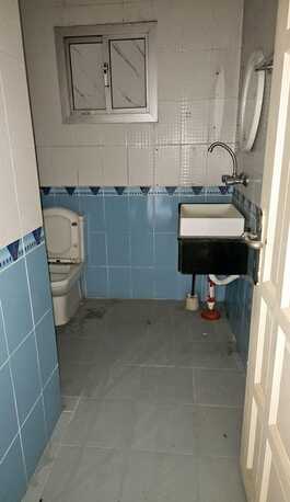 Jidhafs, Apartments/Houses, BHD 140/month,  2 BR,  2 Bedroom Unfurnished Flat For Rent Without Ewa