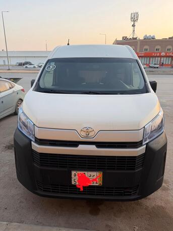 Riyadh, Pick Up & Drop Off, Toyota-Hiace 2023. For Labor Transport / Students Pick And Drop Services For School & Clg