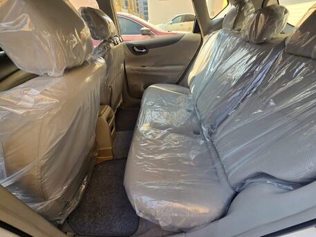 Manama, Vehicles, Cars & Trucks , BHD 2550,  Nissan Tiida (Hatchback),  2015,  Automatic,  140000 KM,  BHD 2550, Nissan Tiida, , , , 0 Accident, Car For Sale