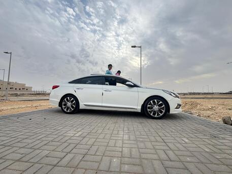 Al Ghubayrah, Vehicles, Cars & Trucks , SAR 29,  Sonata Full Option,  2016,  Automatic,  160000 KM,   Hyundai Sonata &ndash; Excellent Condition, Low Miles