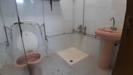 Gudaibiya, Apartments/Houses, BHD 200/month,  2 BR,  Gudaibiya:- Close To Aster Clinic.2Bhk Unfurnished Flat On Rent.Bd 200/- With Unlimit E A.