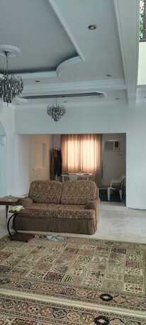Manama, Villas, BHD 700,  250 Sq. Meter,  #ForRent: Residential Or Commercial Villa In Qalali Area, Suitable For Living Or A Kinderg