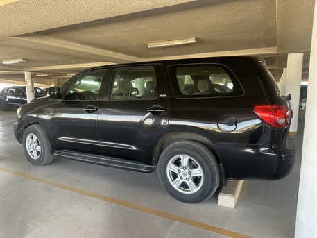 Dhahran, Vehicles, Cars & Trucks , SAR 52000,  Toyota Sequoia SR5,  2011,  Automatic,  218000 KM,  , 4x2, Black Golden Belt Khobar