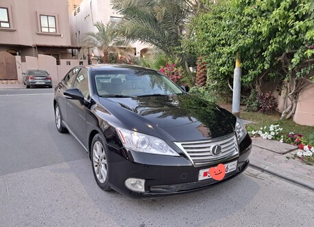 Riffa, Vehicles, Cars & Trucks , BHD 2300,  Lexus ES 350,  2011,  Automatic,  230000 KM,  Good Condition