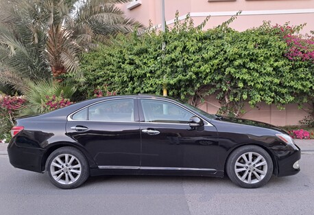 Riffa, Vehicles, Cars & Trucks , BHD 2300,  Lexus ES 350,  2011,  Automatic,  230000 KM,  Good Condition