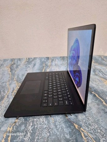 Riyadh, Computers, SAR 2150,  Microsoft Surface 4 - Core I7 11th - 16gb Ram - 512gb Ssd