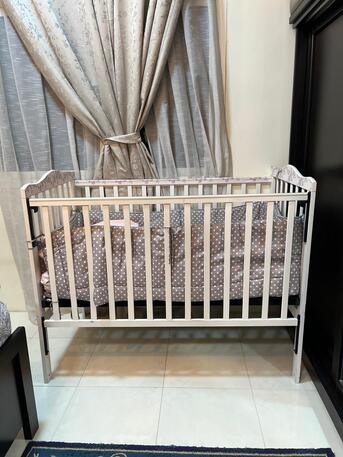 Al Thuqbah, Baby & Kid Stuff, SAR 100,  Baby Cot With Cot Bumper Set