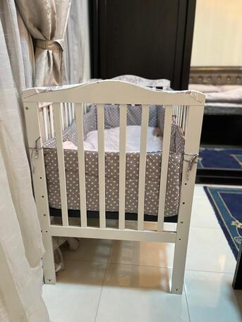 Al Thuqbah, Baby & Kid Stuff, SAR 100,  Baby Cot With Cot Bumper Set