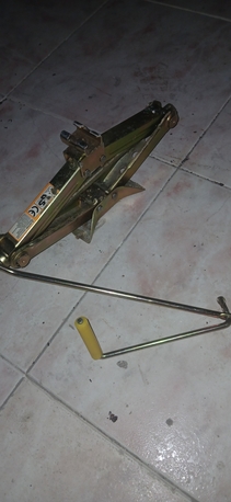 Dammam, Auto Parts, SAR 20,  Car Jeck