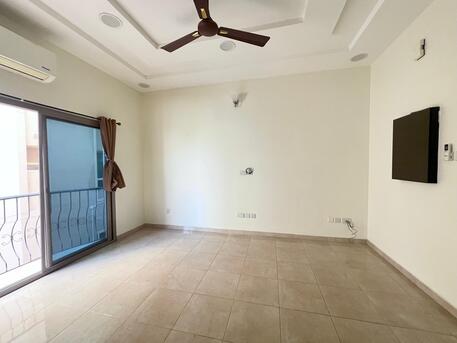 Janabiya, Apartments/Houses, BHD 200/month,  2 BR,  100 Sq. Meter,  Cozy Janabiya 2BR With Balcony Near Atrium Mall