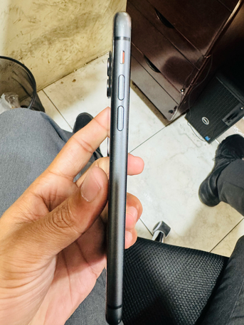 Manama, Mobile Phones, BHD 50,  Iphone 11