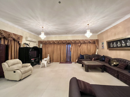 Saar, Villas, BHD 600,  Furnished,  350 Sq. Meter,  4BR Furnished Villa | Private Pool | Garden | Saar