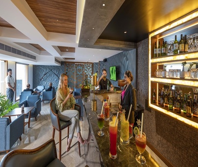 Mumbai, Food & Drink, The Grand Cliff Resort, Munnar