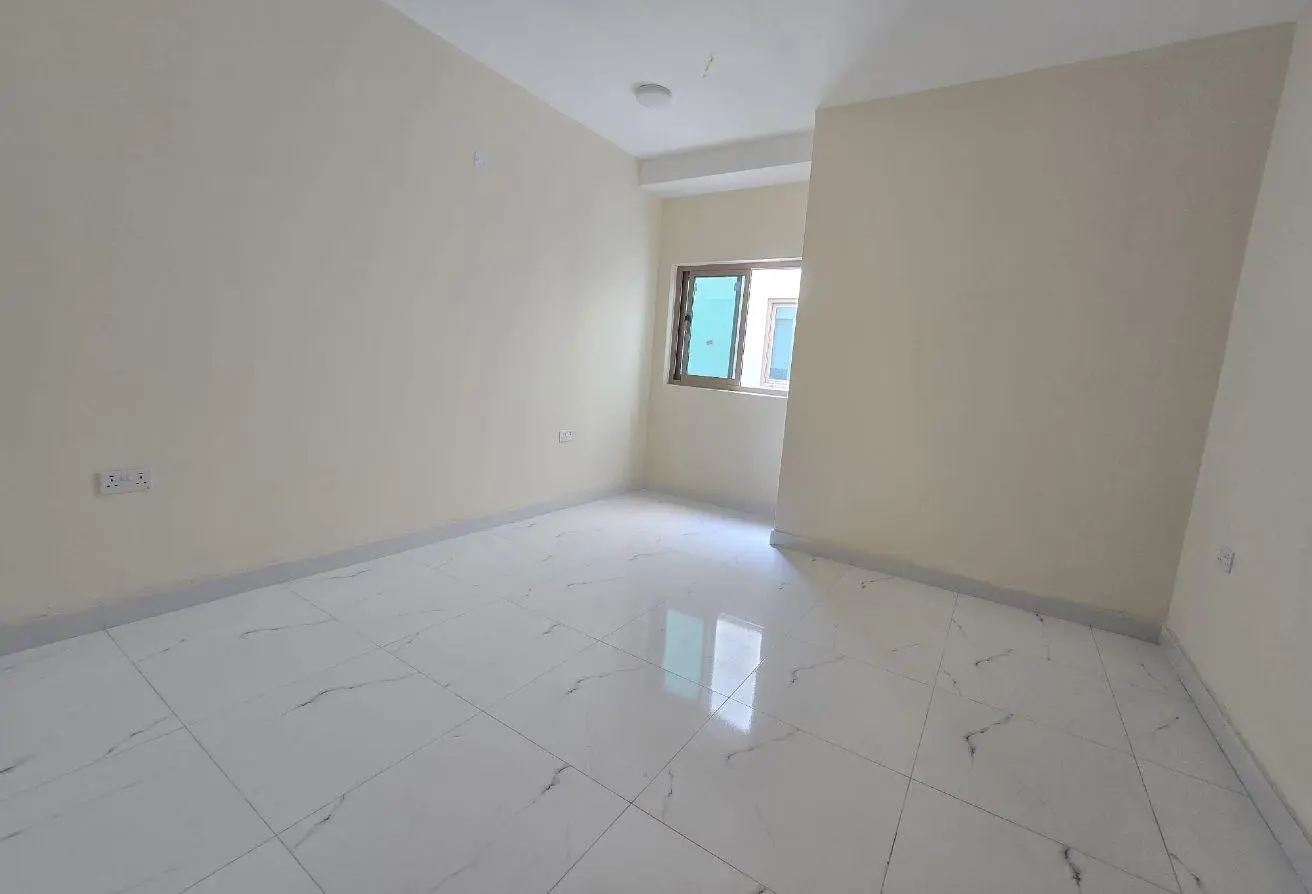 Manama, Apartments/Houses, BHD 250/month,  2 BR,  95 Sq. Meter,  TWO BEDROOM WITH EWA IN NAIM WITH PARKING