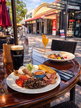 Auckland, Restaurants, Top Breakfast Spots In Queenstown To Start Your Day Right