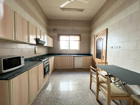 Saar, Apartments/Houses, BHD 400/month,  Furnished,  3 BR,  200 Sq. Meter,  Furnished 3BR With Balcony Pool &Gym Near St Chris