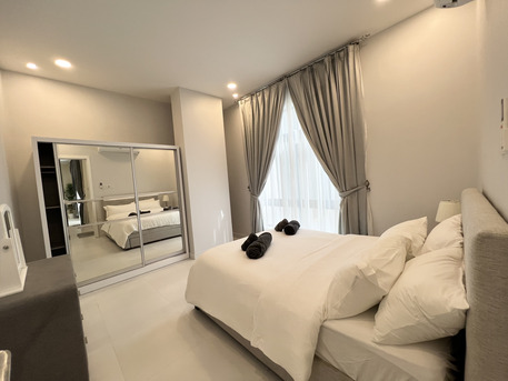 Janabiya, Apartments/Houses, BHD 600/month,  3 BR,  150 Sq. Meter,  Furnished 3BR Janabiya | Balcony, Pool & Gym