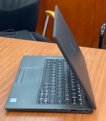 Manama, Tablet Computers, BHD 88,  Dell Core I7 8th Gen Laptop 8GB RAM 256GB SSD Win & Office Ready To Use FREE Bag & Mouse