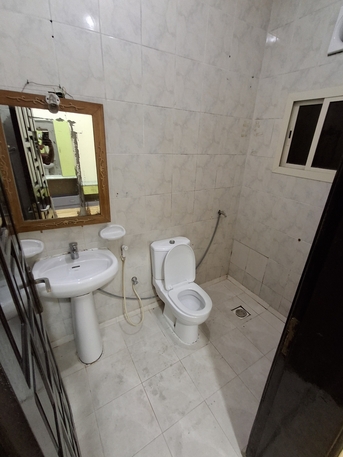 Manama, Apartments/Houses, BHD 220/month,  2 BR,  2bhk 2bath 1hall Closed Kitchen 220bd With Ewa Near Lulu Gudabiya