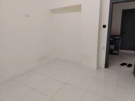 Riyadh, Rooms Available, SAR 2000/month,  Furnished,  25 Sq. Meter,  Very Good New Tiled Room With AC In Furnished Flat With Fridge, Oven, Washing Machine, Etc