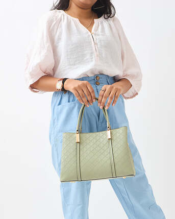 Mumbai, Purses & Wallets, Shop Stylish Handbags For Women Online At Chumbak