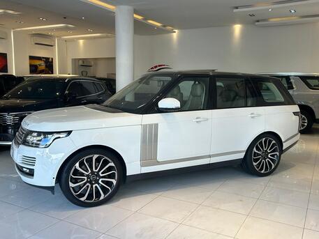East Riffa, Vehicles, Cars & Trucks , BHD 7600,  Land Rover Range Rover VOGUE HSE,  2014,  Automatic,  200000 KM,  Range Rover Vogue HSE Model:  FOR SALE
